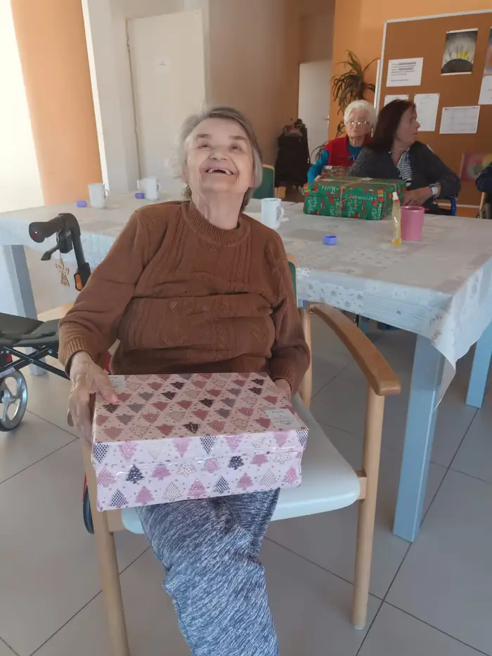 Koľko lásky sa zmestí do krabice od topánok